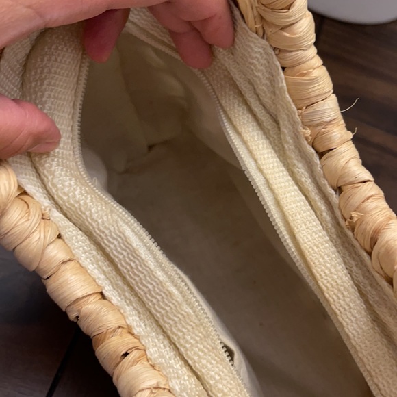 Beautiful vintage Wicker Boho Purse - Picture 5 of 5